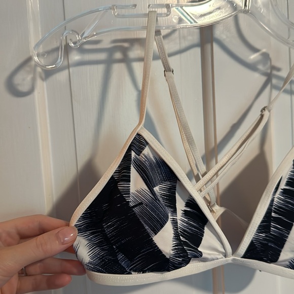 Dolce vita bikini set - size medium - Picture 5 of 6